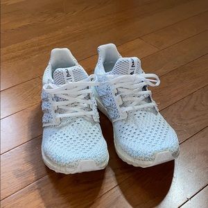 Adidas boost parley US 7 men’s/8 women’s
